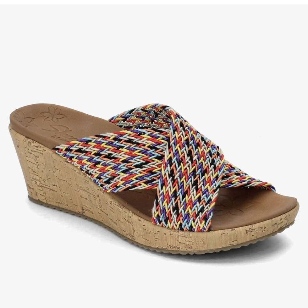 Skechers Beverlee Vacation Mode Comfort Foam wedge sandals in multicolor woven